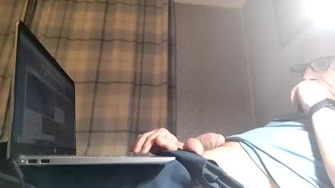 lechertachatte4444 online show from 01/02/25, 07:51