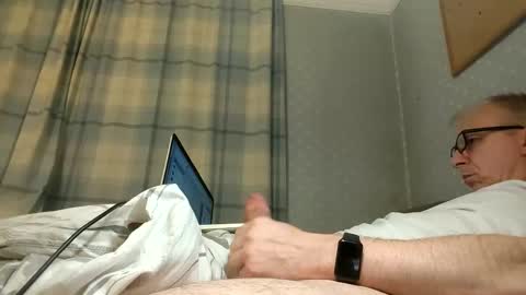 lechertachatte4444 online show from 01/23/25, 11:26