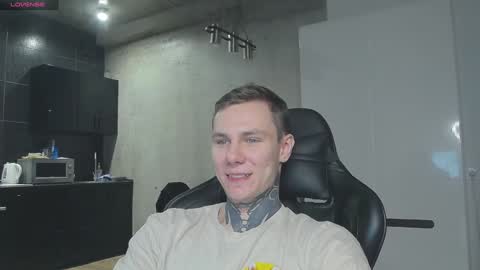 Snapshot of lechery_boy chatting on 01/07/25, 07:42 Lechery boy online show from 01/07/25, 07:42