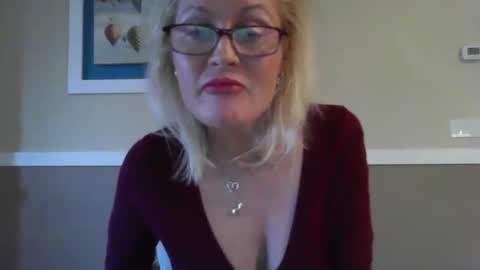 Victorias Secret Life online show from 02/25/26, 10:08