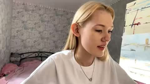 Kate online show from 04/28/26, 08:08
