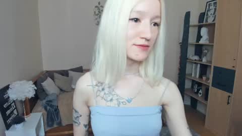 Jenny online show from 06/19/26, 08:07