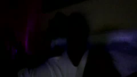 Snapshot of leebeepos48 chatting on 06/07/26, 03:32 leebeepos48 online show from 06/07/26, 03:32