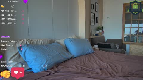 ELSA AND SAM     online show from 12/12/24, 01:53