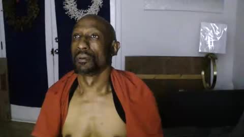 Snapshot of leeguy_hugedick chatting on 05/26/26, 06:31 Ebony DeafGuy online show from 05/26/26, 06:31