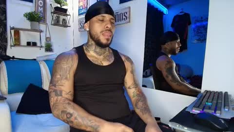 leenar_key online show from 09/21/25, 12:12