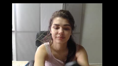 Liya online show from 09/24/25, 09:34