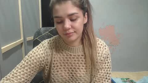 Liya online show from 11/23/25, 01:55