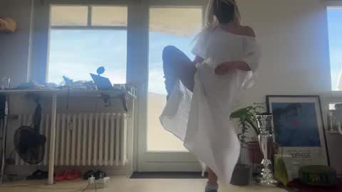 legsylegsinton online show from 11/05/25, 11:10