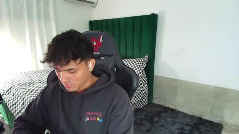  Lei  online show from 02/03/26, 02:53