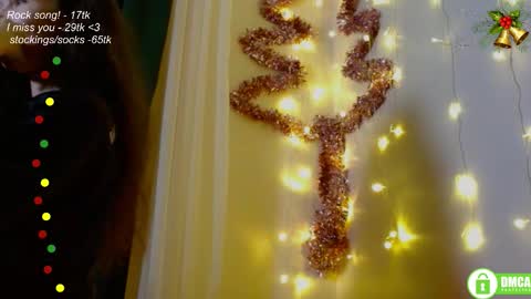 hey Im Leia and I love rock  online show from 12/05/25, 08:16