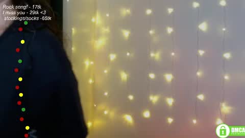 hey Im Leia and I love rock  online show from 07/12/26, 07:27