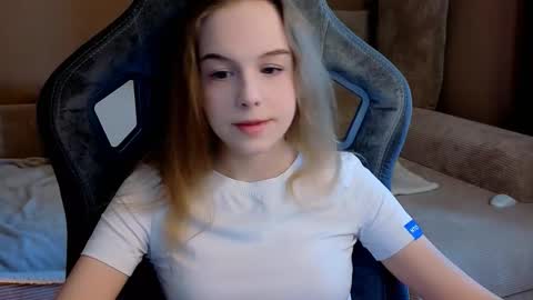 Leia online show from 03/27/26, 05:35