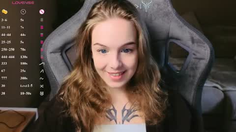 Snapshot of leiamurphy chatting on 06/26/26, 01:59 Leia online show from 06/26/26, 01:59