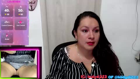 LeidyDi223 online show from 09/22/25, 12:01