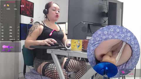 Snapshot of leidycrstnch21 chatting on 01/17/26, 02:11 LeidyDi223 online show from 01/17/26, 02:11