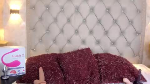 LEIGH ANGELS online show from 02/20/25, 12:19