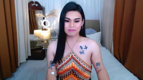 Snapshot of leighcortesi chatting on 04/24/26, 05:15 Cailey online show from 04/24/26, 05:15