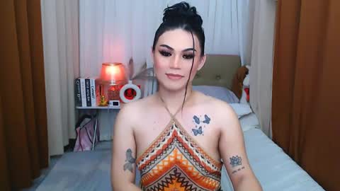 Snapshot of leighcortesi chatting on 05/21/26, 03:52 Cailey online show from 05/21/26, 03:52