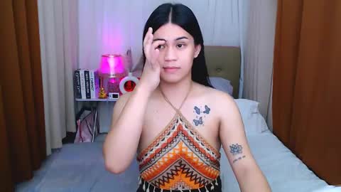 Snapshot of leighcortesi chatting on 05/23/26, 02:54 Cailey online show from 05/23/26, 02:54