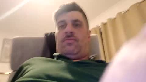 leightimmins001 online show from 12/03/25, 07:23