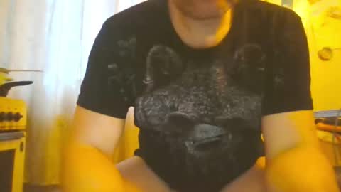 Snapshot of leila472952 chatting on 12/03/24, 08:05 Sergey online show from 12/03/24, 08:05