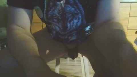 Snapshot of leila472952 chatting on 11/15/25, 11:21 Sergey online show from 11/15/25, 11:21