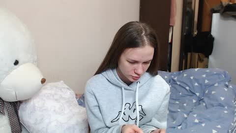 leila_bambi_ online show from 12/09/24, 03:33