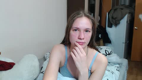 leila_bambi_ online show from 12/24/24, 04:55