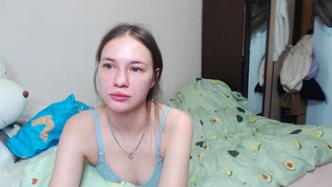 leila_bambi_ online show from 01/19/25, 08:09