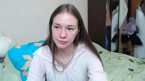 leila_bambi_ online show from 01/21/25, 10:30