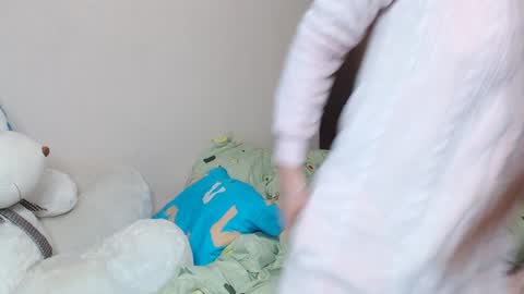 leila_bambi_ online show from 01/24/25, 07:18