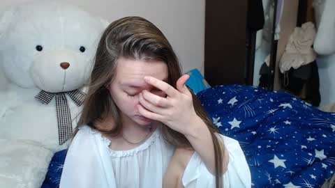 leila_bambi_ online show from 01/27/25, 09:11