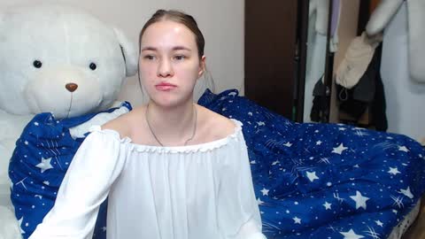 leila_bambi_ online show from 01/28/25, 04:39