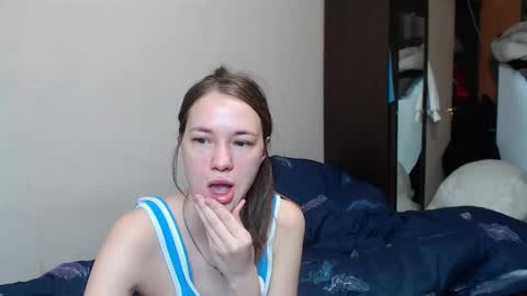 leila_bambi_ online show from 02/21/25, 10:48