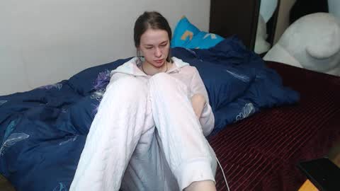 leila_bambi_ online show from 02/22/25, 02:17