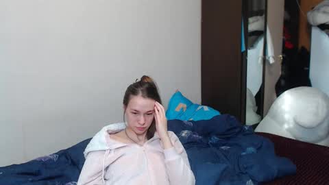 leila_bambi_ online show from 02/22/25, 05:23