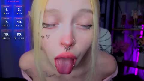 Leila online show from 01/06/26, 04:11