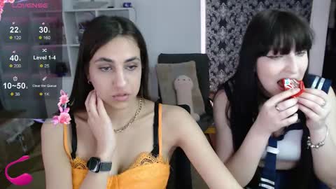 Leila online show from 02/24/26, 12:14