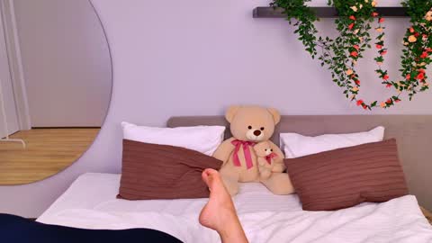 LeilaLawson online show from 02/07/25, 11:12