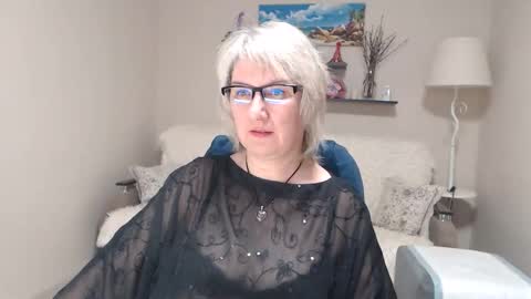 Leila Kinky online show from 04/15/26, 11:06