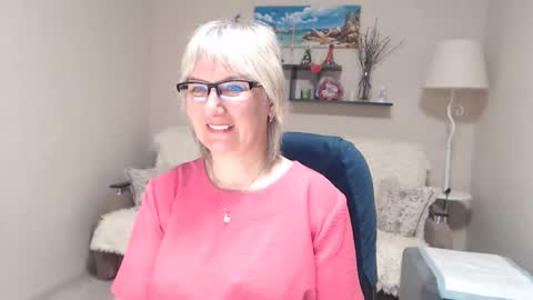 Leila Kinky online show from 04/17/26, 10:51