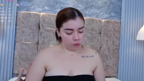 leilapons online show from 02/25/26, 06:39