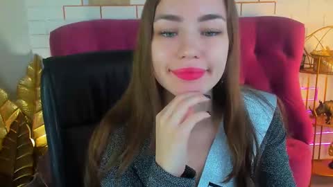 Leila Rai online show from 01/30/25, 05:19