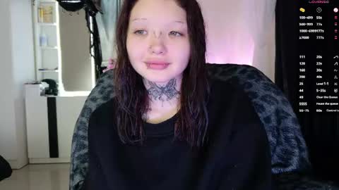 Snapshot of lein_bone chatting on 06/20/26, 01:41 Lein online show from 06/20/26, 01:41