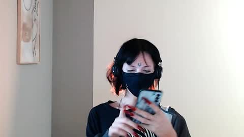 Snapshot of lekkj chatting on 02/28/26, 12:17 lekkj online show from 02/28/26, 12:17
