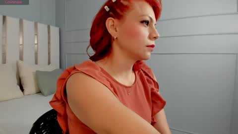 Snapshot of leloo_swift chatting on 05/24/26, 07:52 Leloo online show from 05/24/26, 07:52