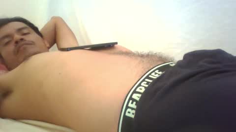 Snapshot of len0n_ chatting on 10/06/25, 03:53 Lenon online show from 10/06/25, 03:53