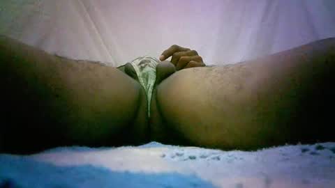 Snapshot of len0n_ chatting on 10/10/25, 04:00 Lenon online show from 10/10/25, 04:00