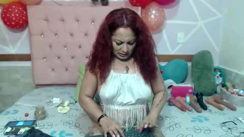 lena_lawson online show from 09/27/25, 09:47